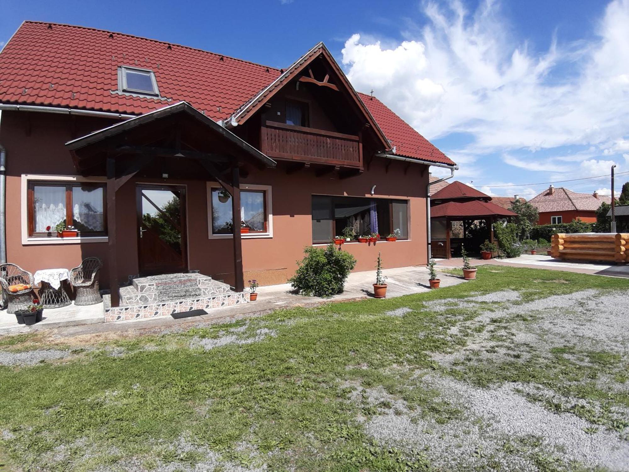 Becze Vanda kulcsosház Lăzarea Esterno foto