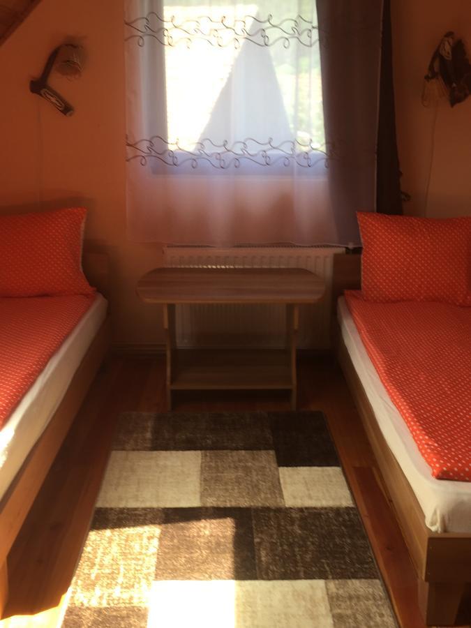 Becze Vanda kulcsosház Lăzarea Esterno foto